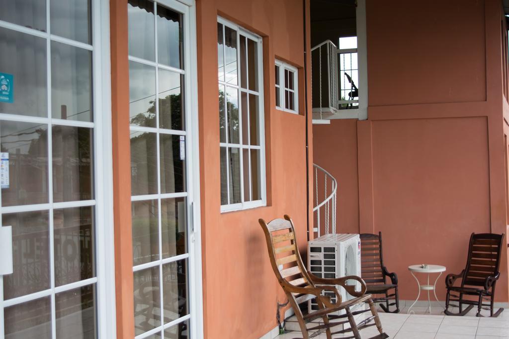 Hotel Valerie Манагуа Экстерьер фото